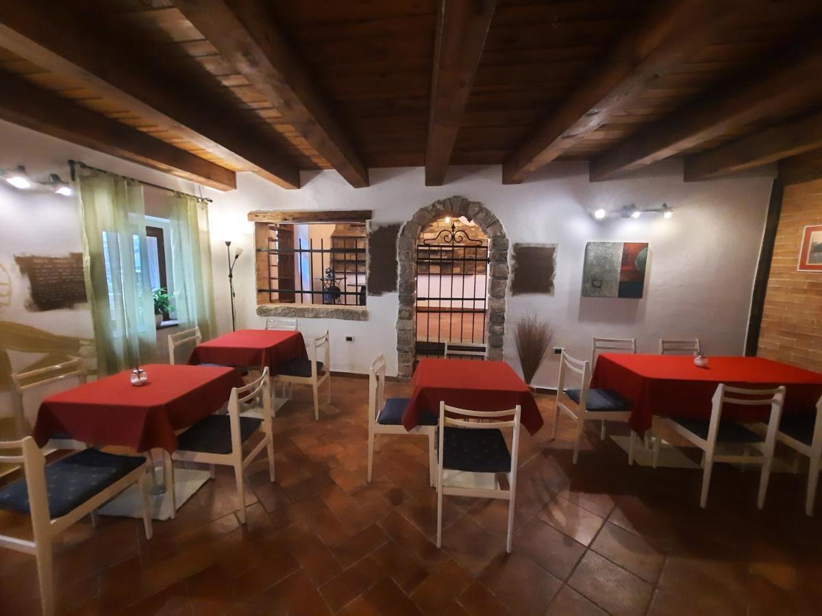 Bed & Breakfast Antico Мотовун Екстер'єр фото