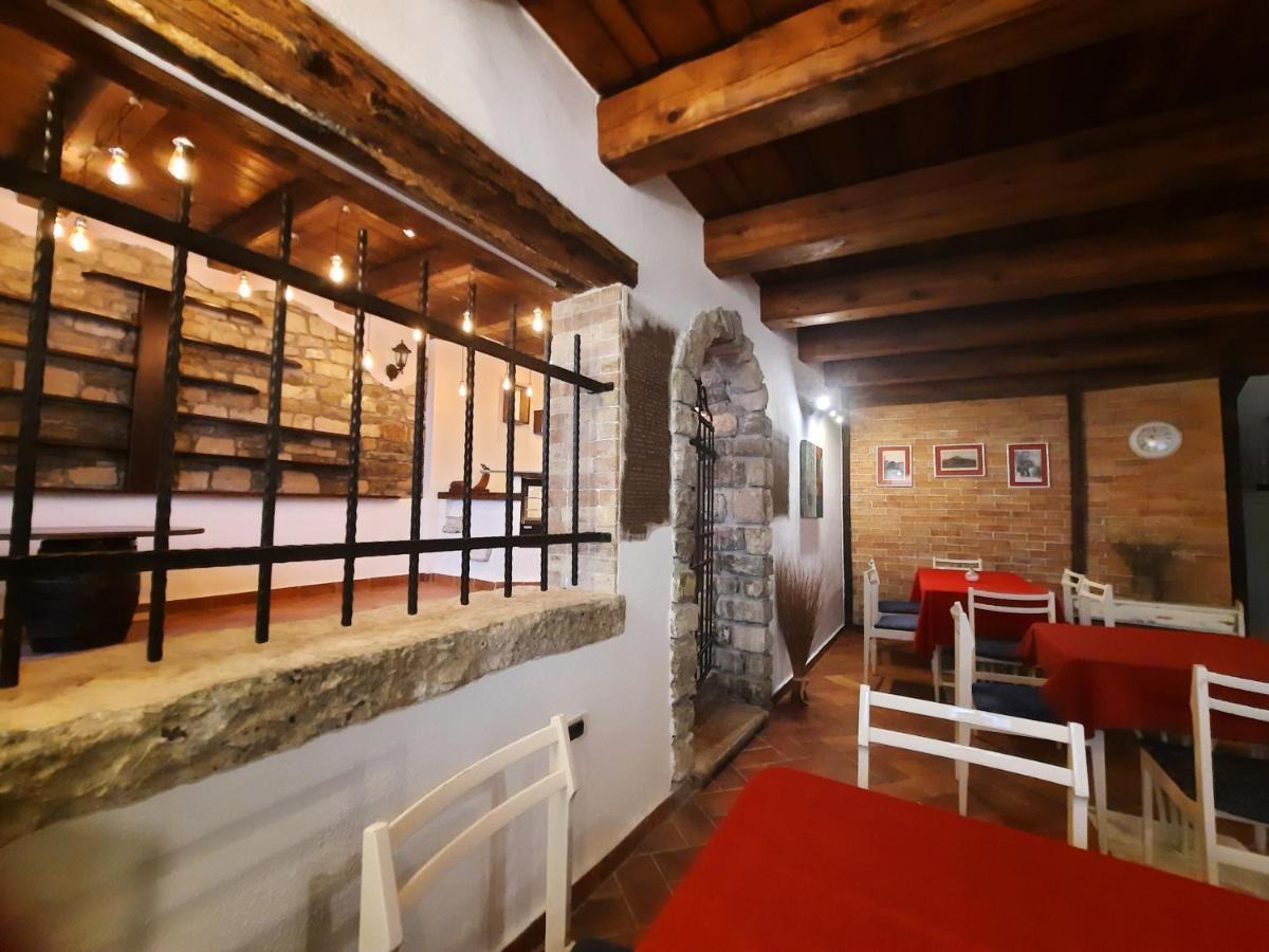 Bed & Breakfast Antico Мотовун Екстер'єр фото