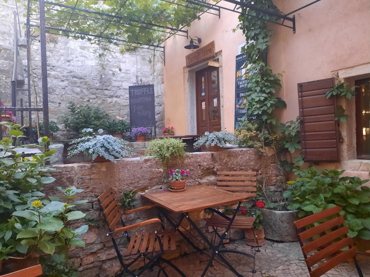 Bed & Breakfast Antico Мотовун Екстер'єр фото