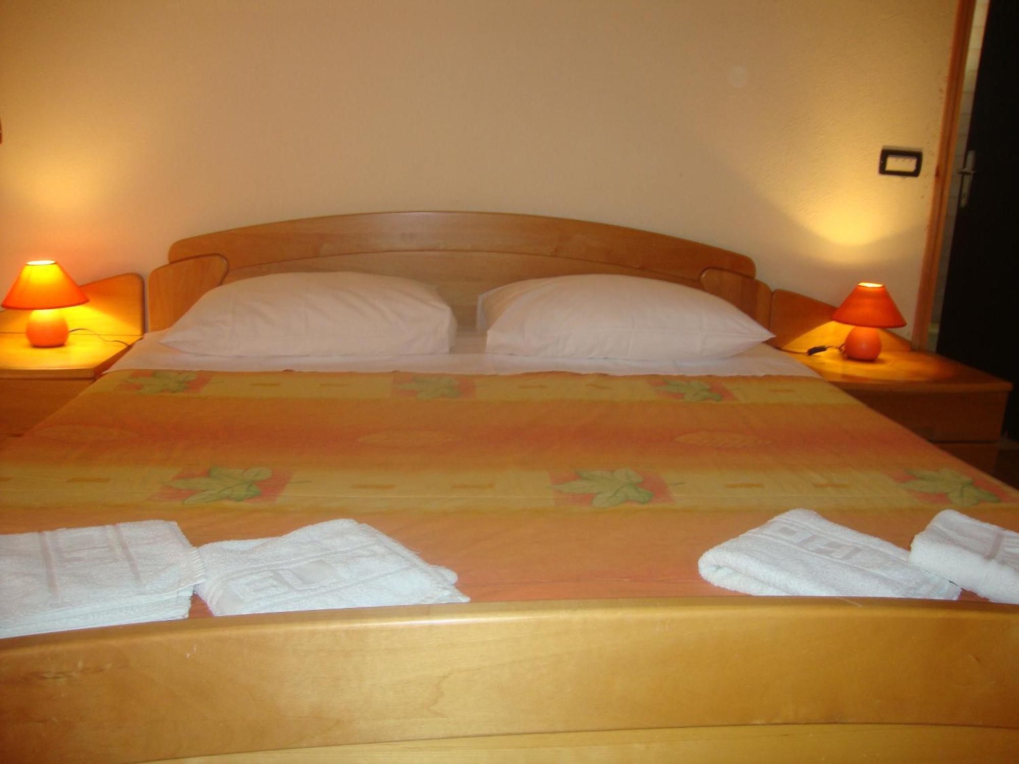 Bed & Breakfast Antico Мотовун Екстер'єр фото