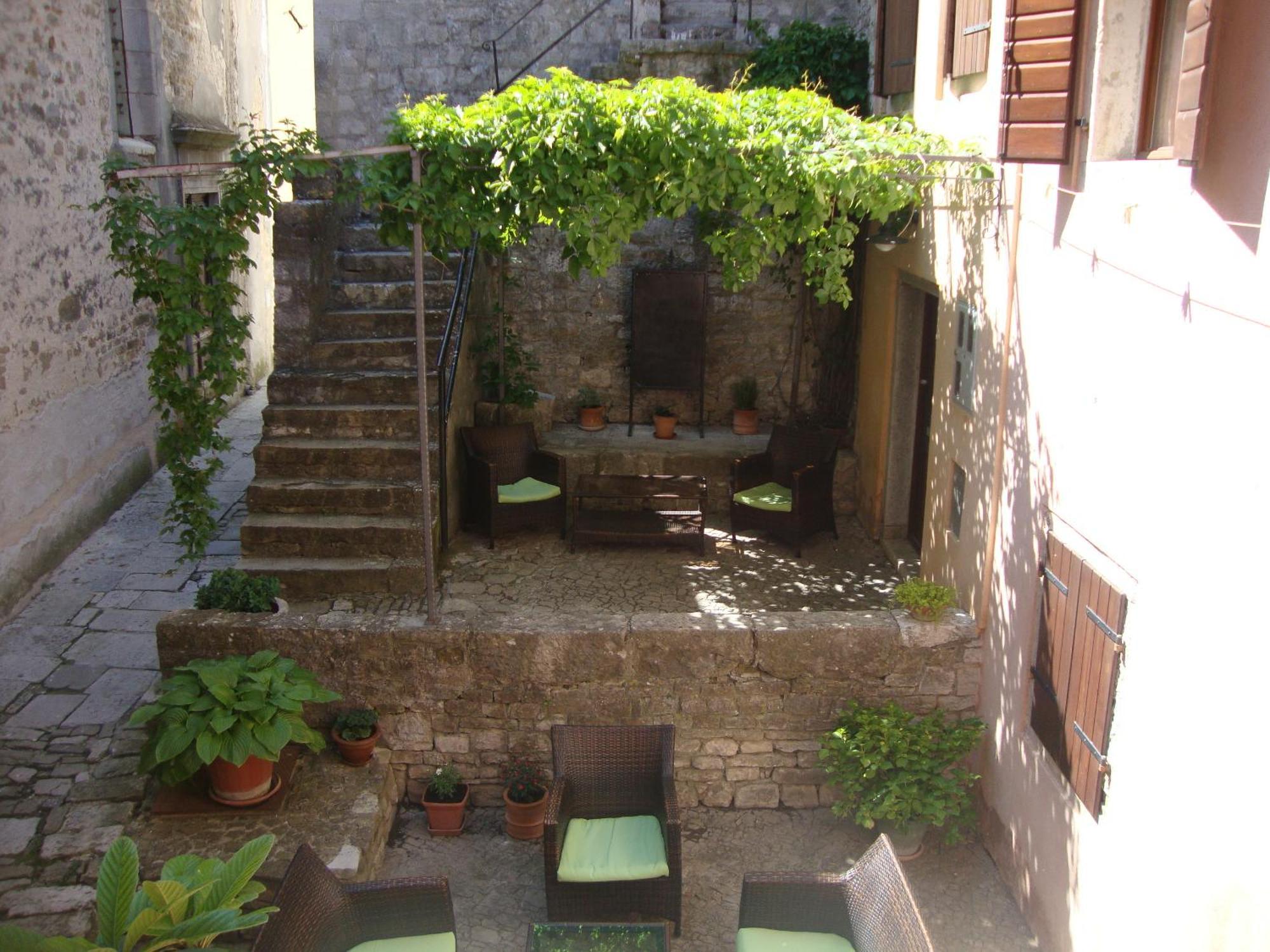 Bed & Breakfast Antico Мотовун Екстер'єр фото
